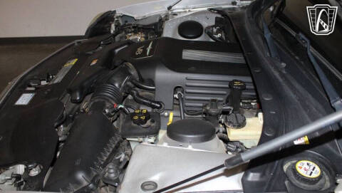 2004 Ford Thunderbird Deluxe