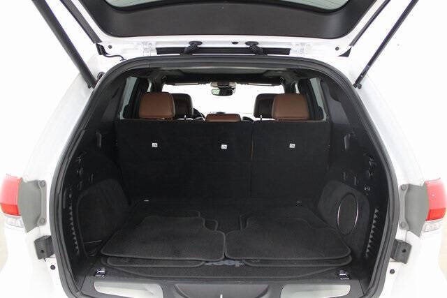 2019 Jeep Grand Cherokee Summit