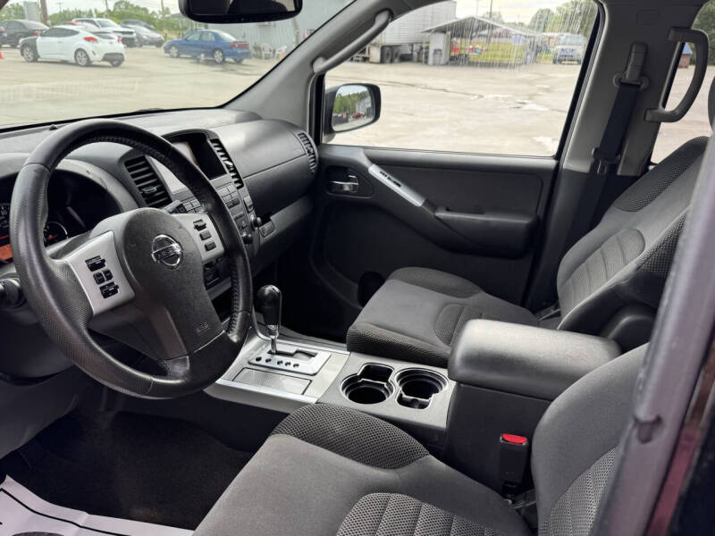 2012 Nissan Pathfinder S