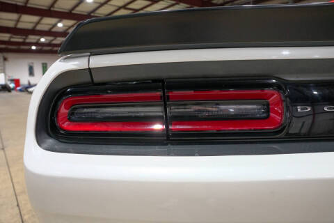 2016 Dodge Challenger SRT Hellcat