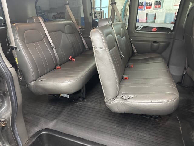 2017 Chevrolet Express LS 2500