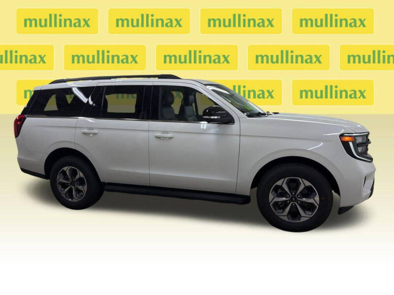 2027 Ford Expedition Active