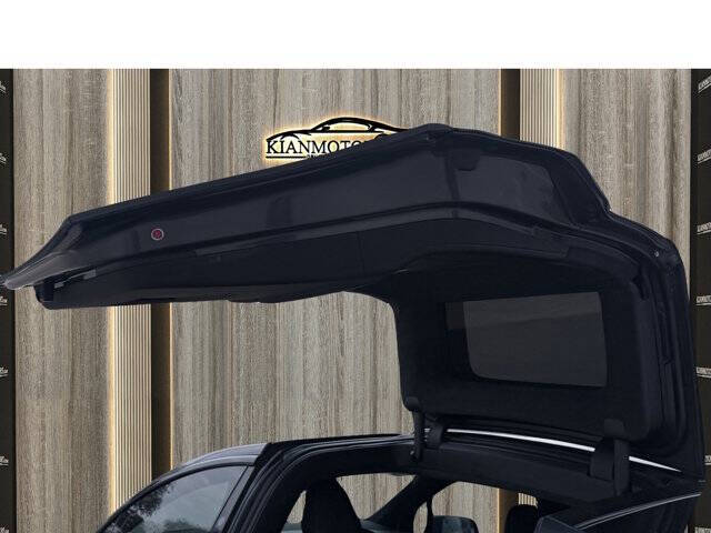 2023 Tesla Model X Standard Range