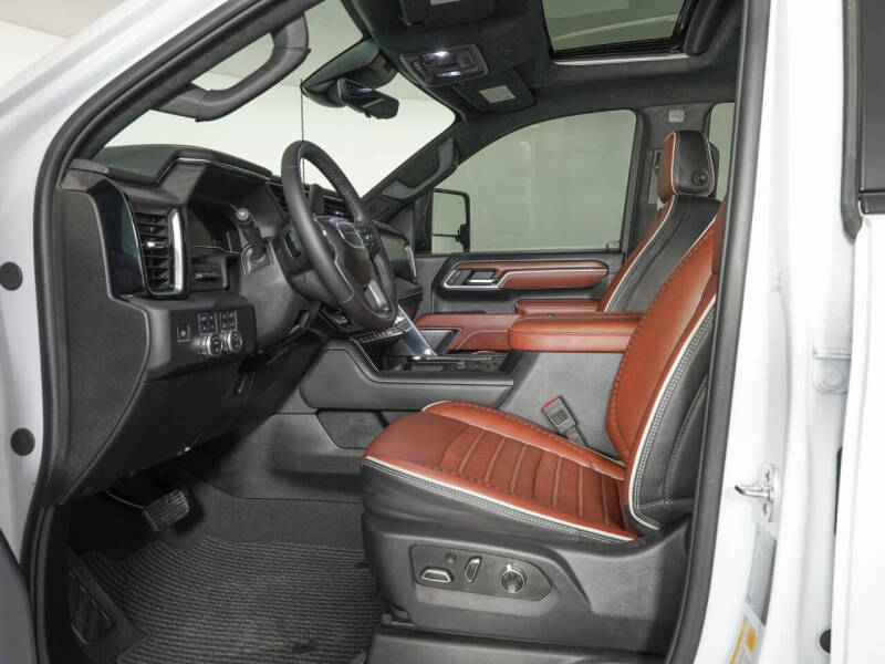 2025 GMC Sierra 3500HD