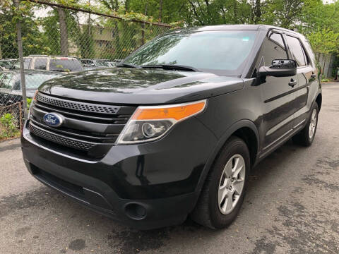 2012 Ford Explorer for sale at MAGIC AUTO SALES in Little Ferry NJ