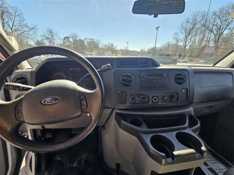 2012 Ford E-Series E-250
