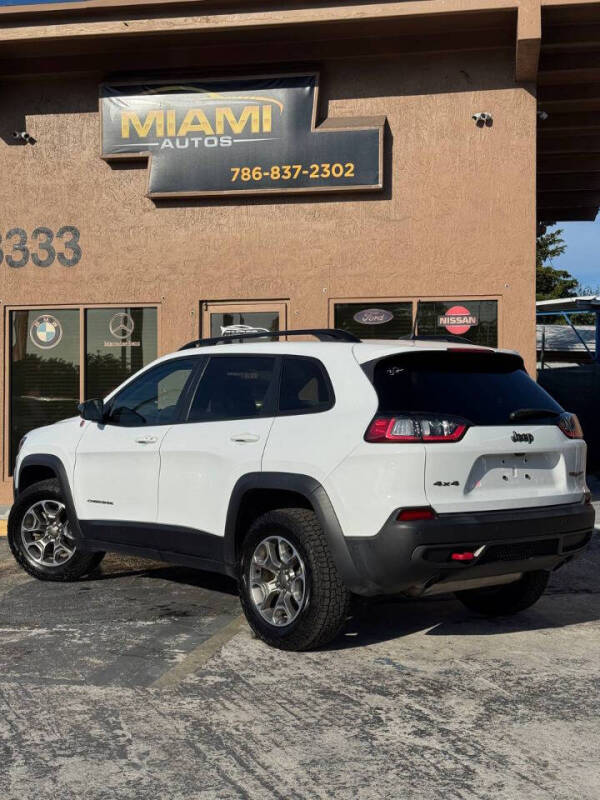 2022 Jeep Cherokee Trailhawk
