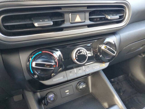 2023 Hyundai Kona SE