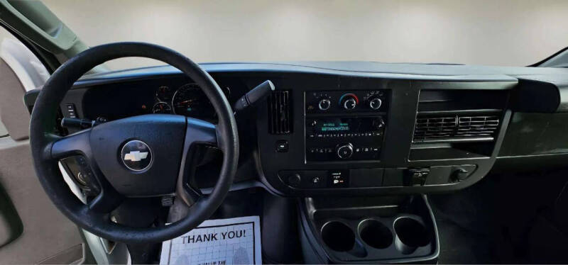 2016 Chevrolet Express 2500