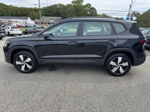 2025 Volkswagen Taos S 4Motion