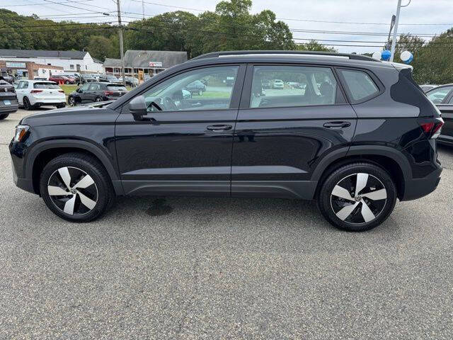 2025 Volkswagen Taos S 4Motion