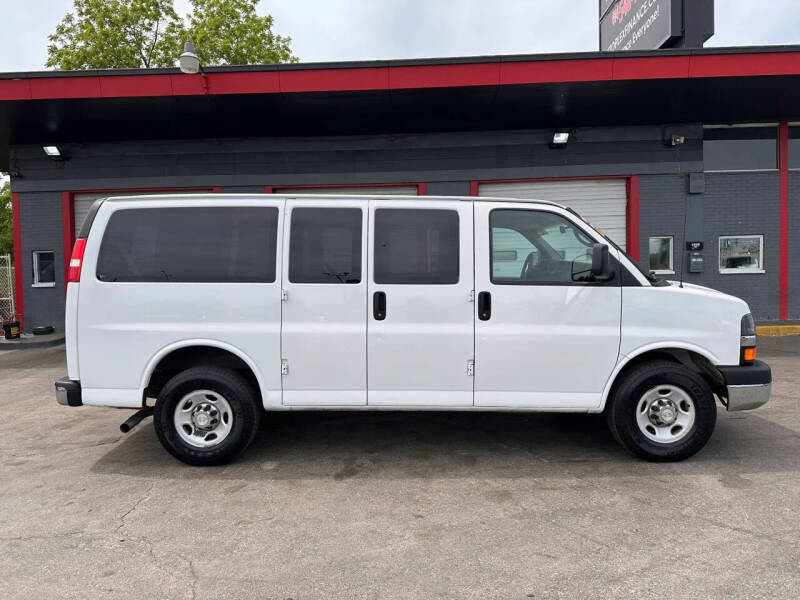 2012 Chevrolet Express LT 2500