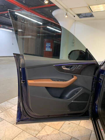 2021 Audi Q8 quattro Prestige 55 TFSI