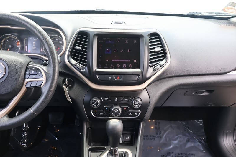 2018 Jeep Cherokee Latitude