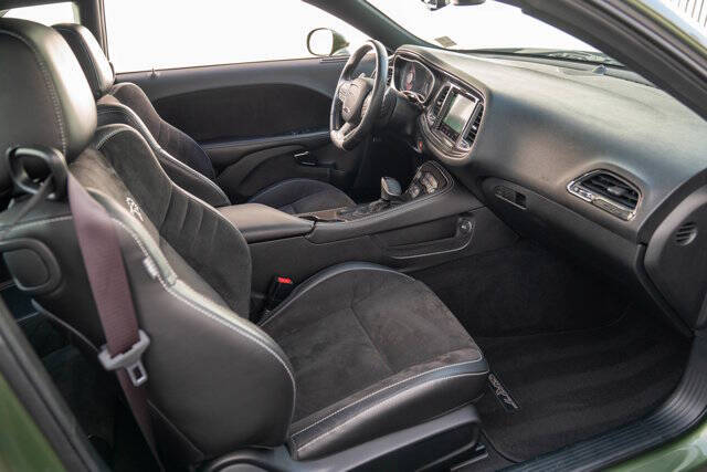 2019 Dodge Challenger 33