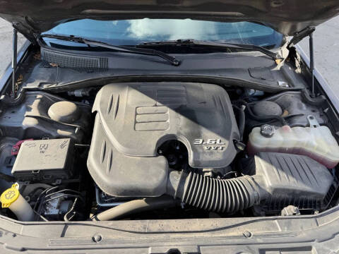 2023 Chrysler 300 S V6