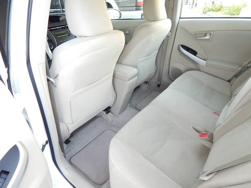 2011 Toyota Prius Two