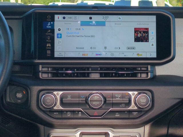 2024 Jeep Gladiator Sport