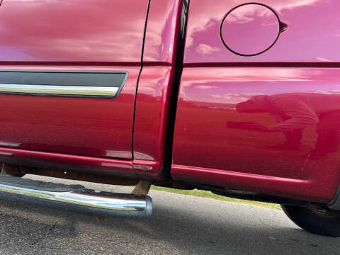 2004 Chevrolet Silverado 1500 LS