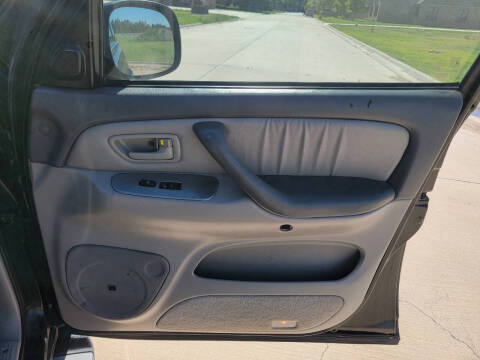 2004 Toyota Sequoia Limited