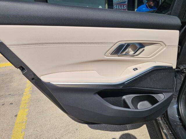 2022 BMW 3 Series 330i