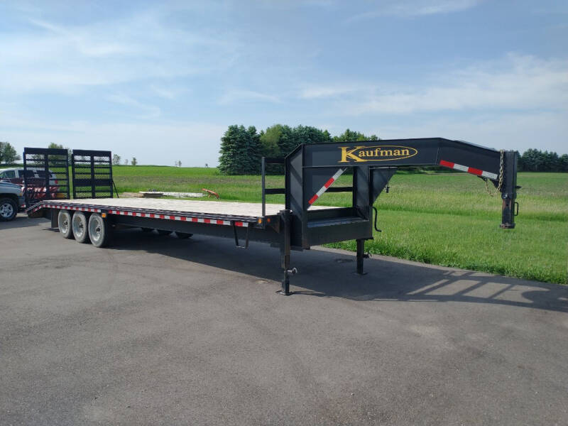 2017 Kaufman GN30 25K Triple for sale at Dakota Sales & Equipment in Arlington SD
