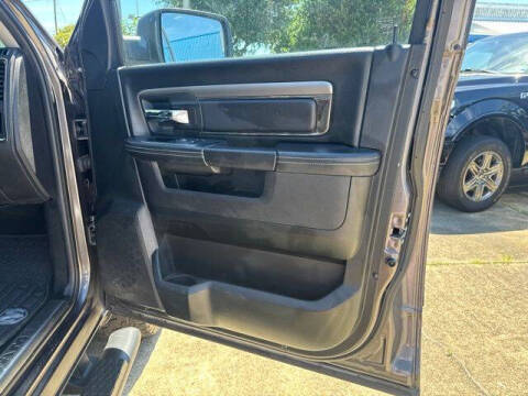 2018 RAM 1500 Night