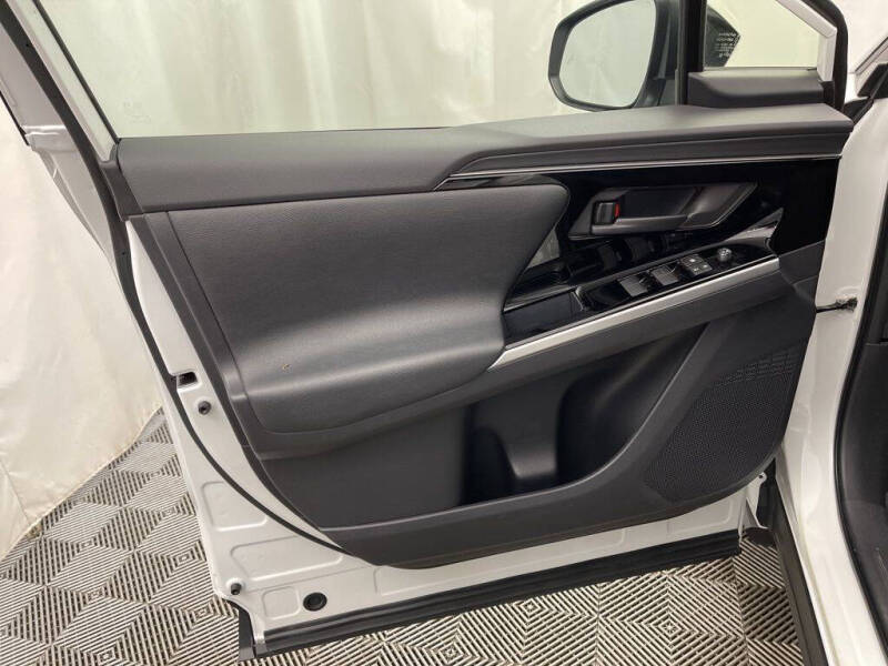 2023 Toyota bZ4X XLE