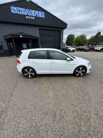 2017 Volkswagen Golf GTI S
