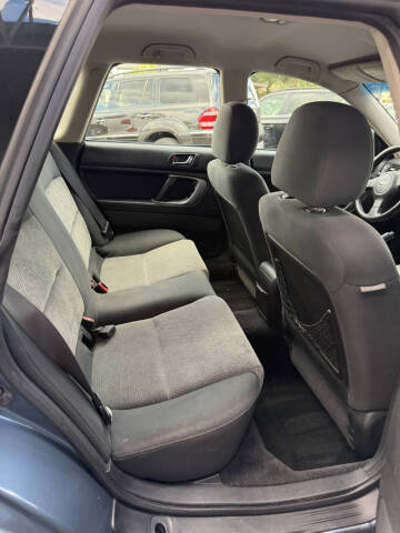 2005 Subaru Outback 2.5i