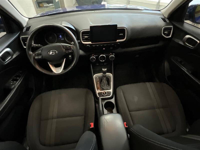 2022 Hyundai Venue SEL