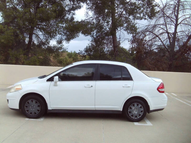 2008 Nissan Versa 1.8 S