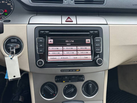 2010 Volkswagen Passat Komfort