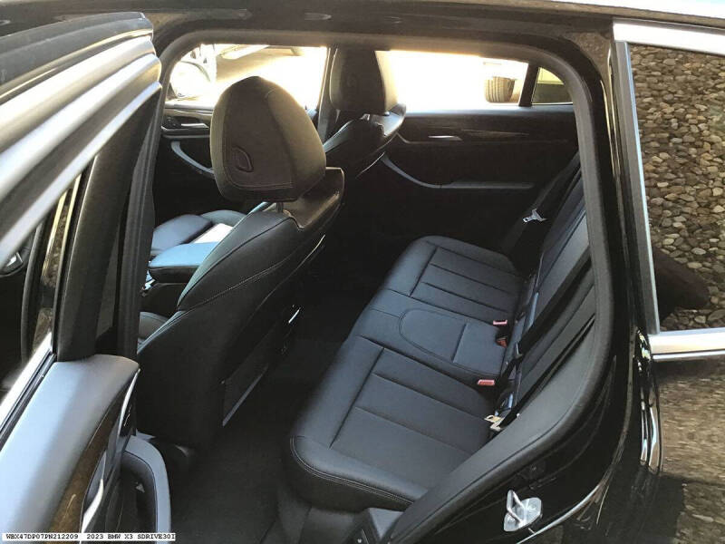 2023 BMW X3 sDrive30i