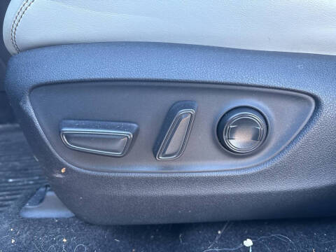 2020 Toyota RAV4 Hybrid Limited