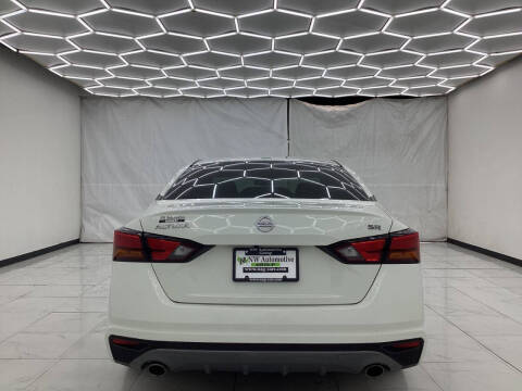 2019 Nissan Altima 2.5 SR