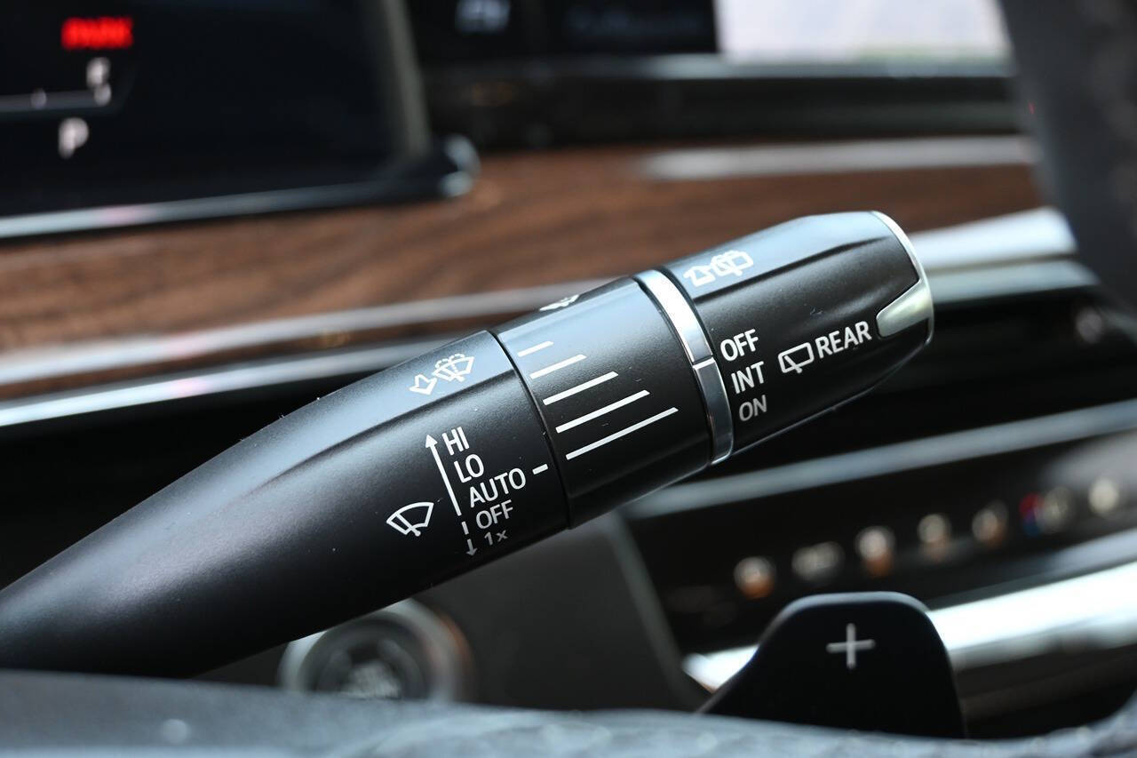 2022 Cadillac Escalade 27