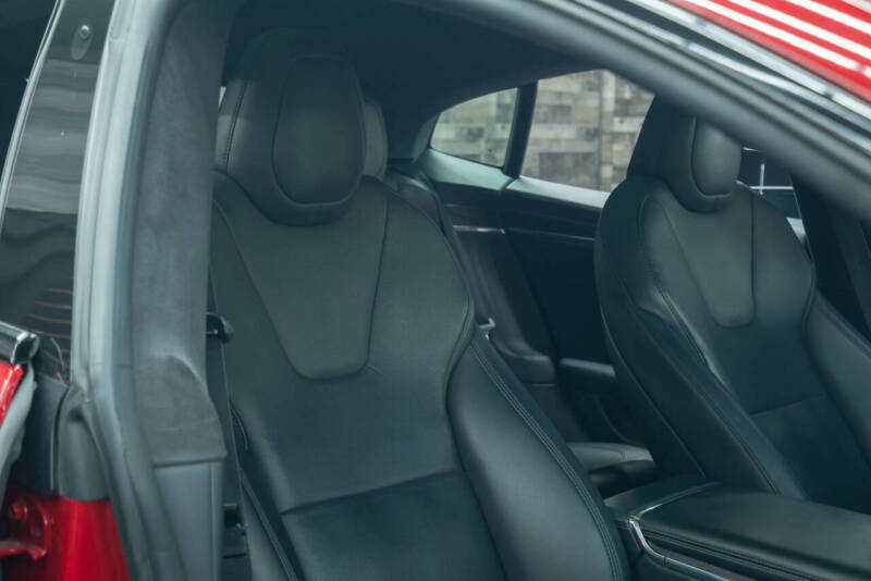 2021 Tesla Model S Long Range