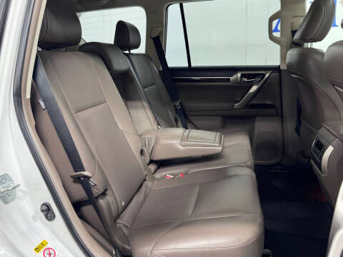 2017 Lexus GX 460