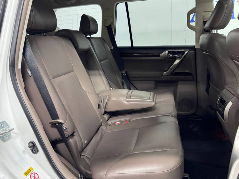 2017 Lexus GX 460
