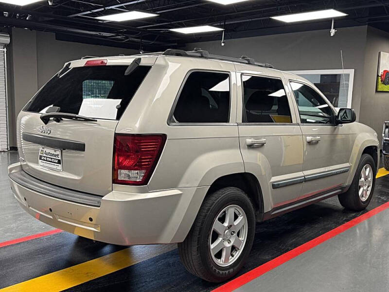 2009 Jeep Grand Cherokee Laredo