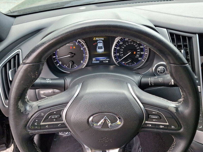 2017 Infiniti Q60 2.0T