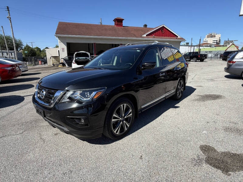 2019 Nissan Pathfinder SV