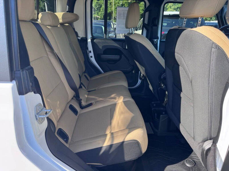 2021 Jeep Gladiator Willys