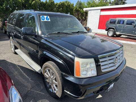 2006 Cadillac Escalade ESV for sale at Universal Auto Sales in Salem OR