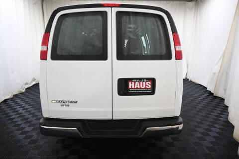 2023 Chevrolet Express 2500