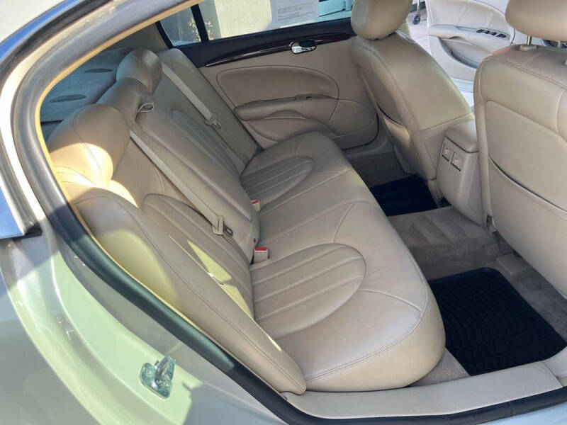 2011 Buick Lucerne CXL