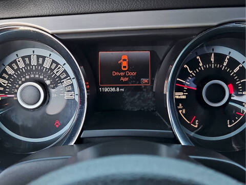 2013 Ford Mustang V6 Premium