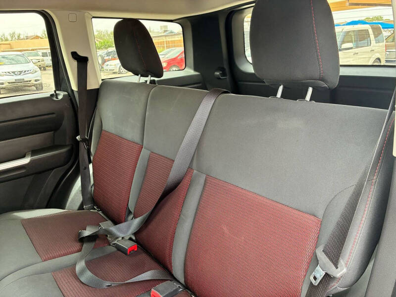 2011 Dodge Nitro Detonator