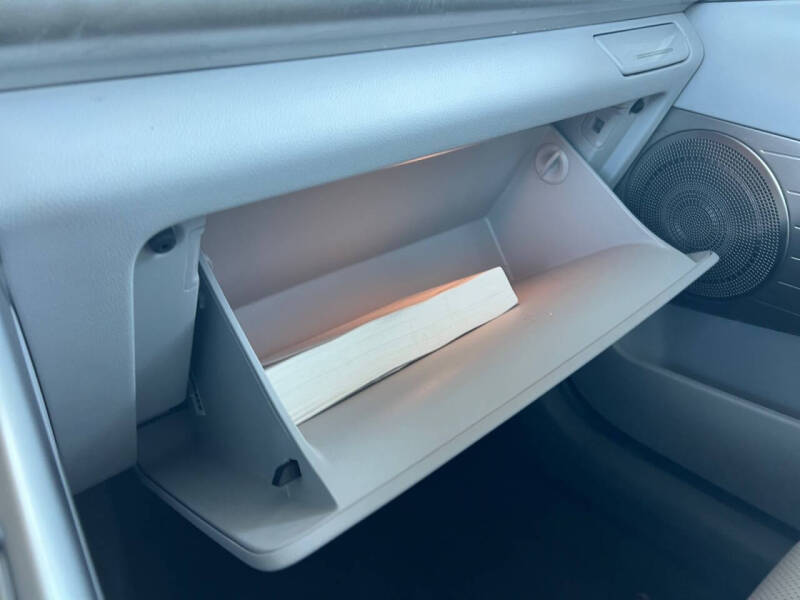 2022 Hyundai Nexo Blue